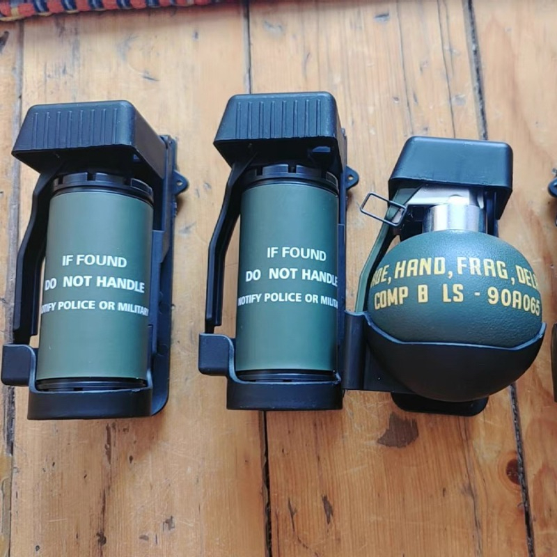Outdoor Hunting Movies - ของเล่นจำลองควันยุทธวิธีกลางแจ้ง 1 ชิ้น ไม่สามารถใช้งานได้จริง อุปกรณ์เสริมสำหรับเกม CS